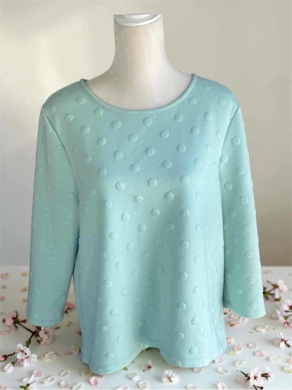 W5 Mint Green Dot-Textured Crewneck Long Sleeve Top